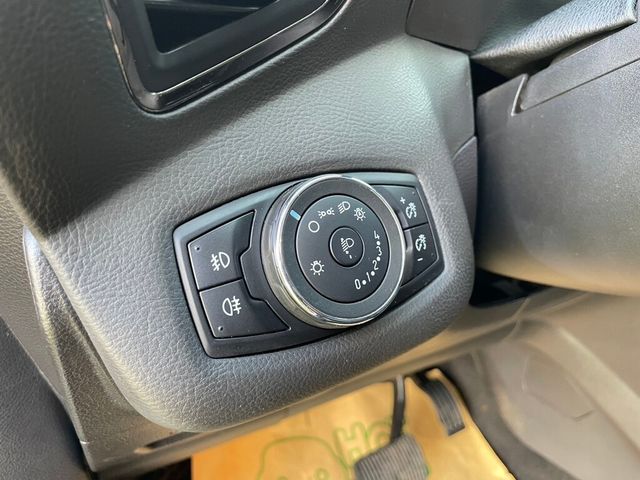 FORD福特 KUGA  第10張相片
