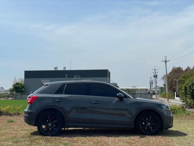 AUDI奧迪 Q2 35 TFSI  第7張相片