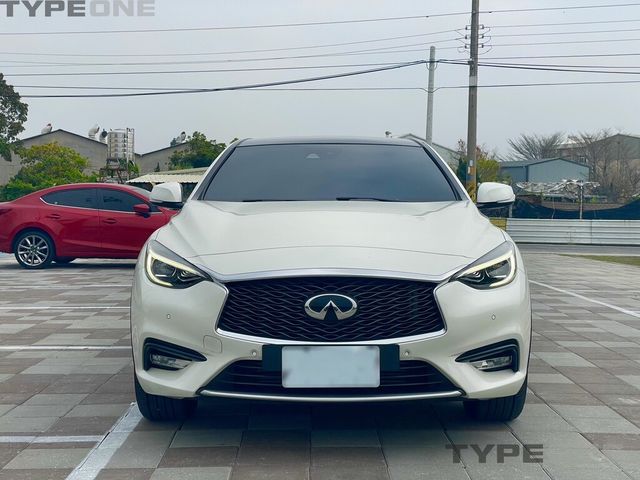 INFINITI無限 Q30  第9張相片