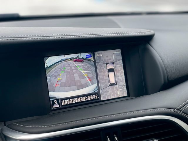 INFINITI無限 Q30  第25張相片