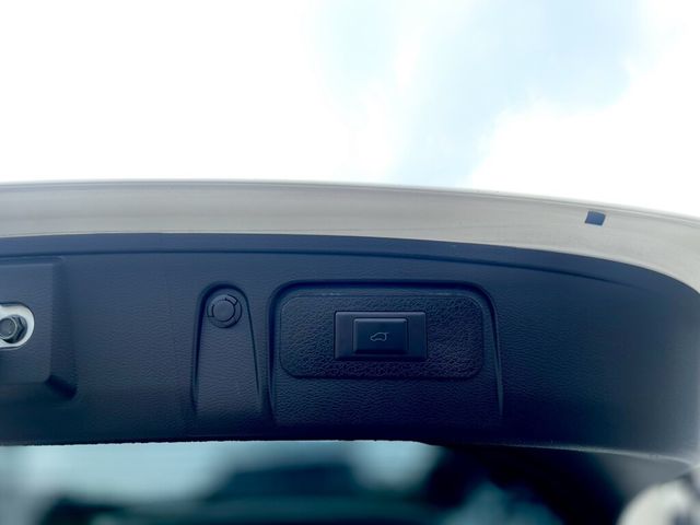 INFINITI無限 Q30  第33張相片
