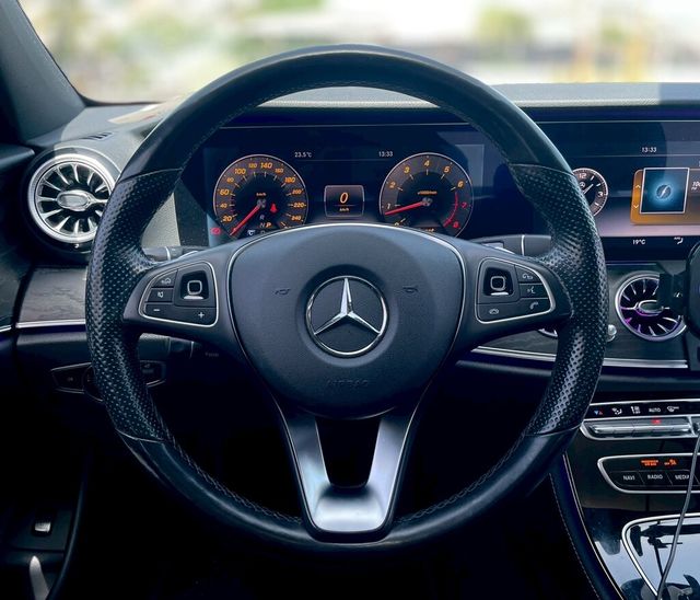 M-BENZ賓士 E300  第8張相片