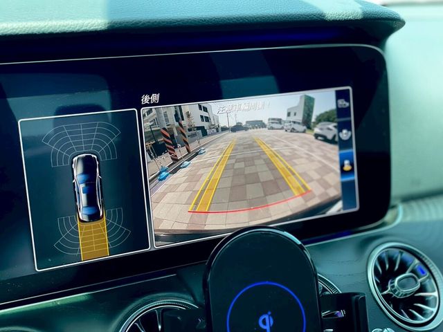 M-BENZ賓士 E300  第11張相片