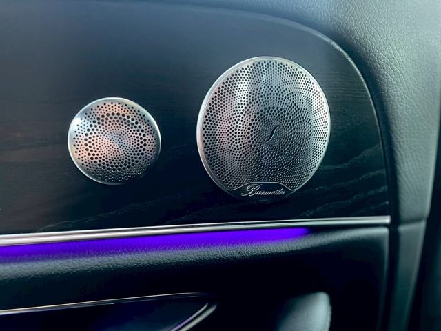 M-BENZ賓士 E300  第15張相片