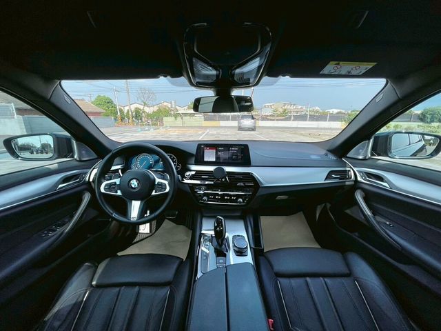 BMW寶馬 520I  第7張相片