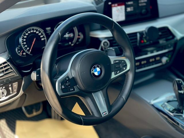 BMW寶馬 520I  第9張相片