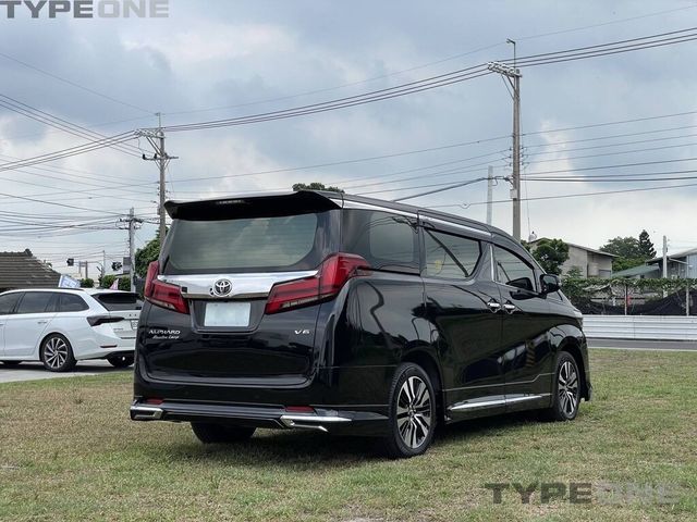 TOYOTA豐田 ALPHARD  第4張相片