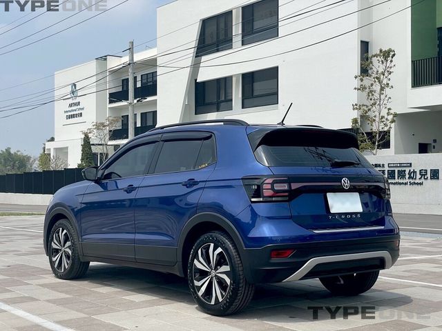 VOLKSWAGEN福斯 T-CROSS  第4張相片