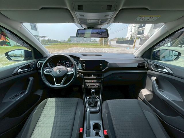VOLKSWAGEN福斯 T-CROSS  第7張相片
