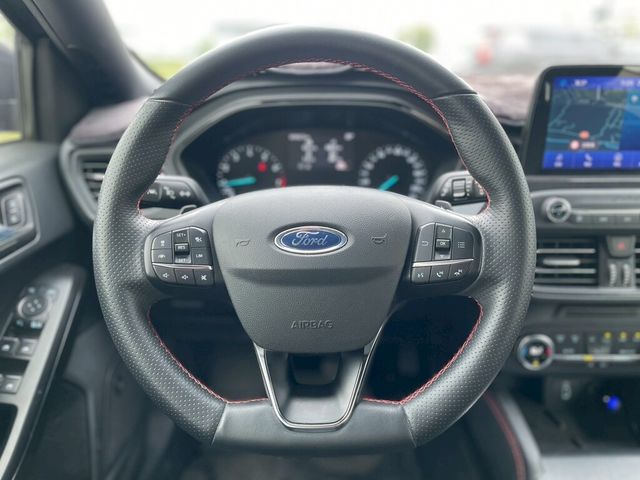 FORD福特 FOCUS ACTIVE  第8張相片