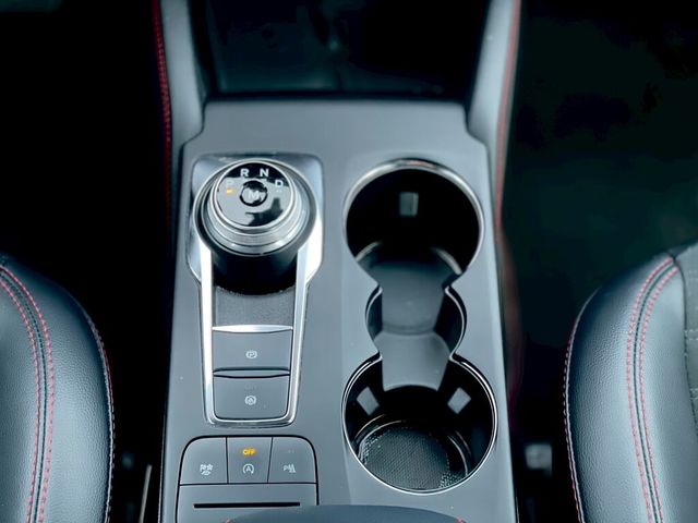 FORD福特 KUGA  第15張相片