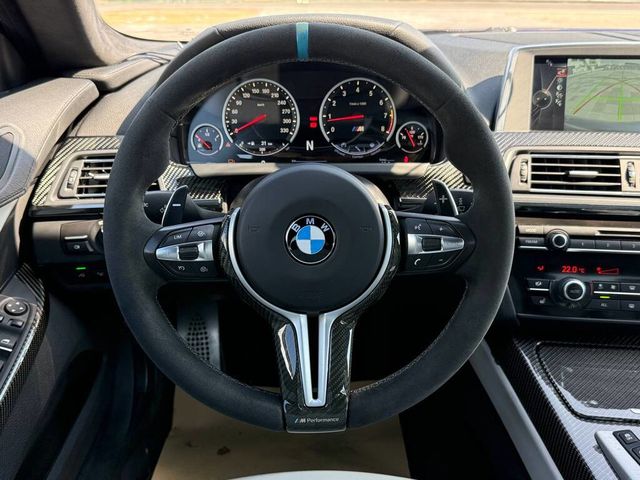 BMW寶馬 M6 COUPE  第10張相片