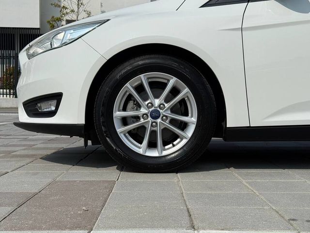 FORD福特 FOCUS  第14張相片