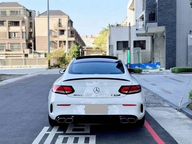 M-BENZ賓士 C63 S AMG  第4張相片
