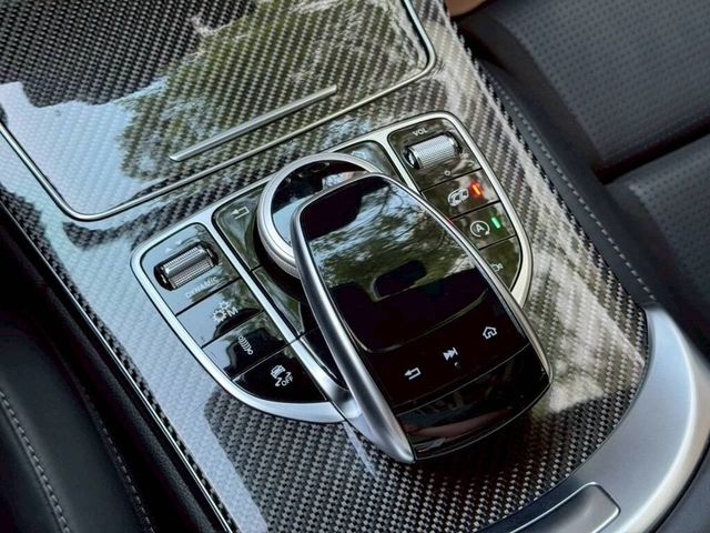 M-BENZ賓士 C63 S AMG  第9張相片