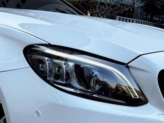 M-BENZ賓士 C63 S AMG  第17張相片