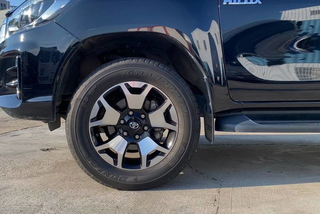 TOYOTA豐田 HILUX  第8張相片