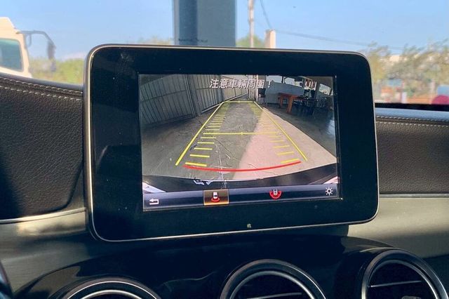 M-BENZ賓士 C300  第10張相片