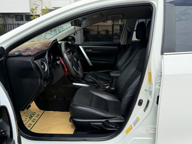 TOYOTA豐田 ALTIS  第10張相片