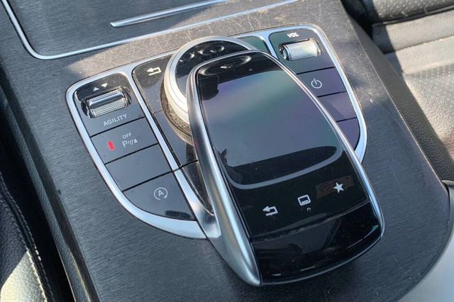 M-BENZ賓士 C200  第8張相片