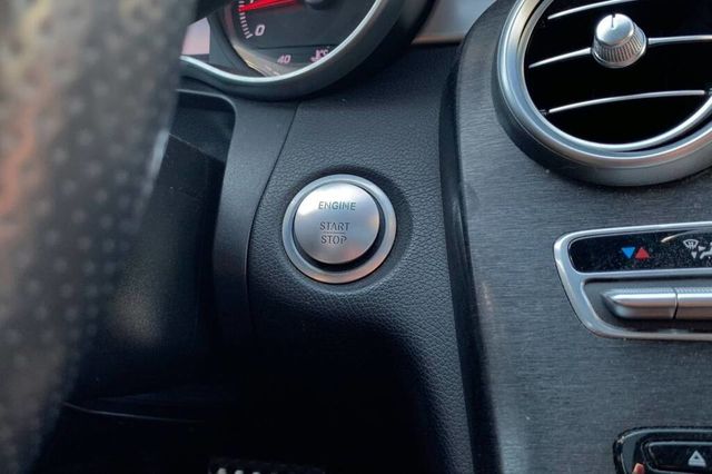 M-BENZ賓士 C200  第9張相片