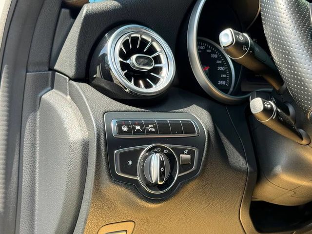 M-BENZ賓士 C300  第12張相片