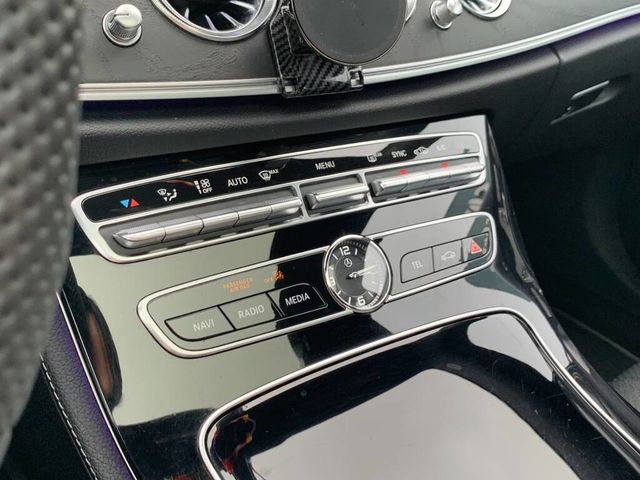 M-BENZ賓士 E300  第12張相片