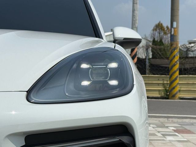 PORSCHE保時捷 CAYENNE  第5張相片