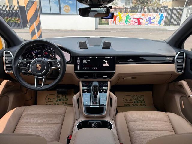 PORSCHE保時捷 CAYENNE  第7張相片