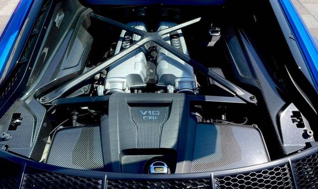 AUDI奧迪 R8  第10張相片