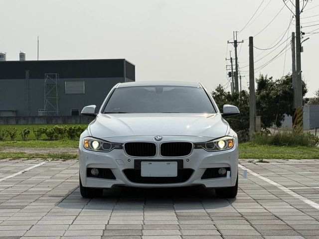 BMW寶馬 328I  第2張相片