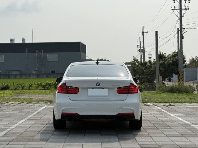 BMW寶馬 328I  第4張相片