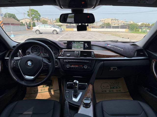 BMW寶馬 328I  第9張相片