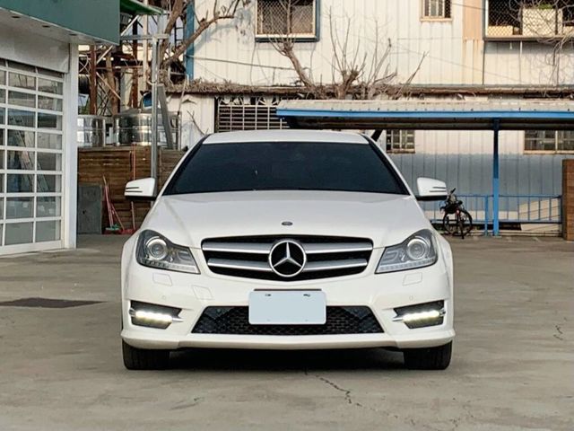 M-BENZ賓士 C180 COUPE  第3張相片