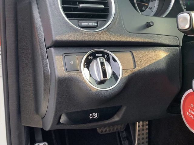 M-BENZ賓士 C180 COUPE  第15張相片