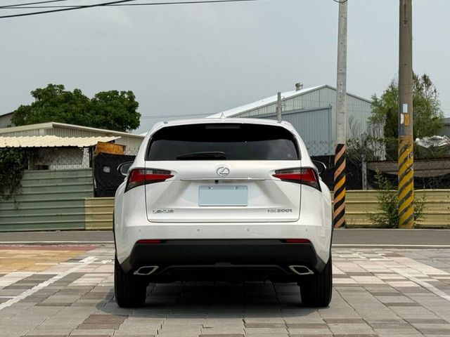 LEXUS凌志 NX200T  第6張相片