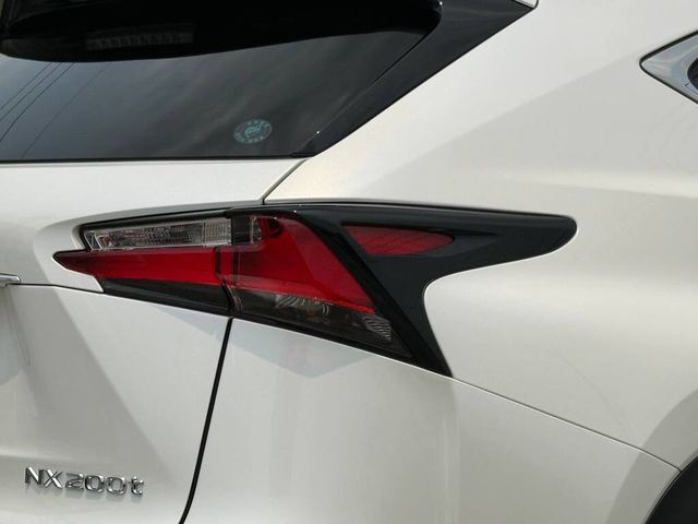 LEXUS凌志 NX200T  第8張相片