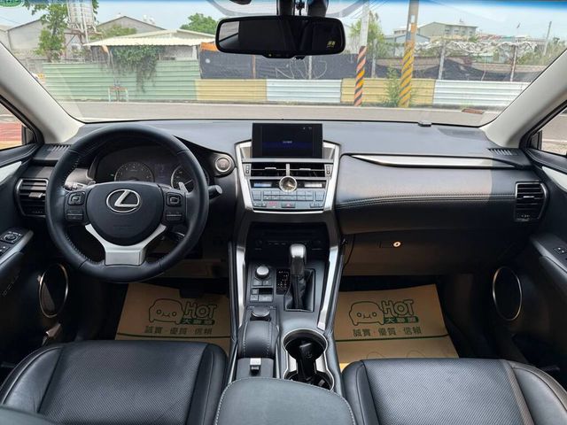 LEXUS凌志 NX200T  第11張相片