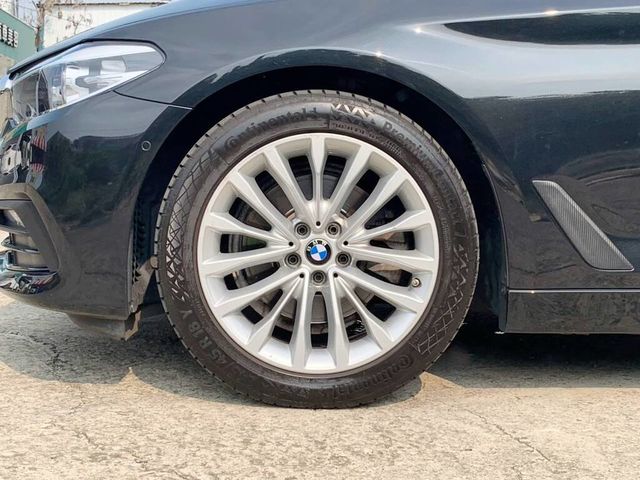 BMW寶馬 520D  第6張相片