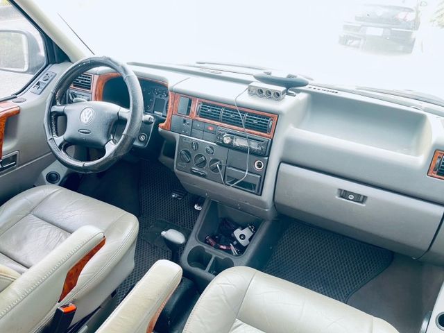 2003年T4 VR6 只跑15萬  第5張相片