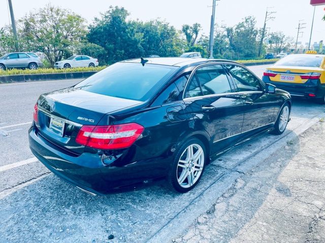 2010年E350 AMG 跑15萬  第2張相片