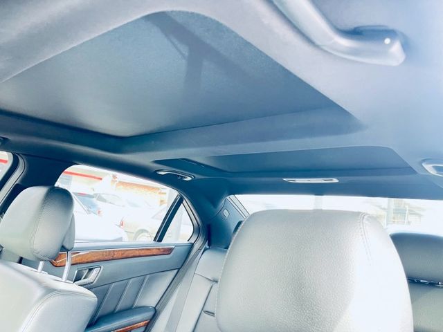 2010年E350 AMG 跑15萬  第8張相片