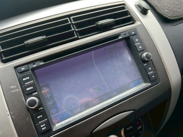 頂級 旗艦版 i-key 車頂架 恆溫 摸門啟閉 倒車影像  第7張相片