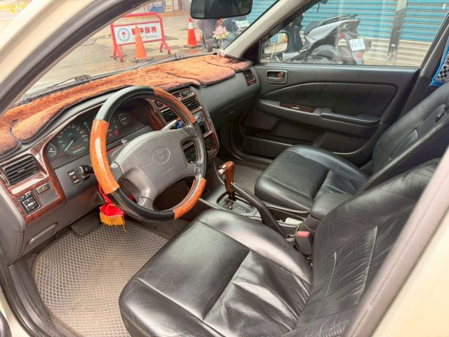 首油省稅 大保養結束 無待修 外觀 內裝 免整理  第4張相片