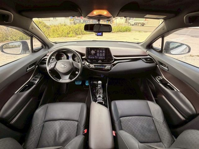 豪華版 省油省稅金 超帥 車身外觀 雙區電熱椅 電子手剎車  第5張相片