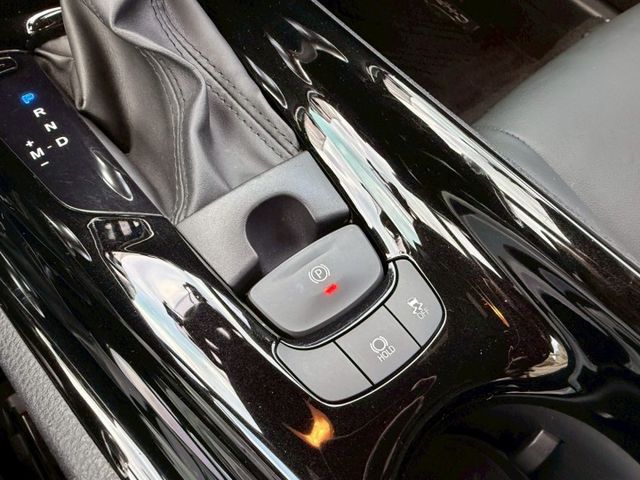 豪華版 省油省稅金 超帥 車身外觀 雙區電熱椅 電子手剎車  第9張相片