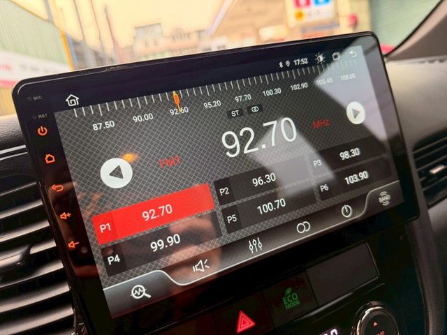 原廠正七座 原廠保養 尊貴型 ACC跟車 盲點偵測 電動尾門  第9張相片