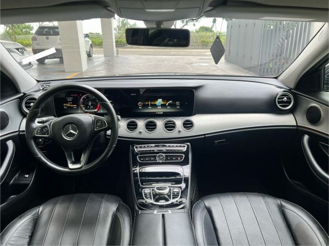 E-CLASS W213  第7張相片