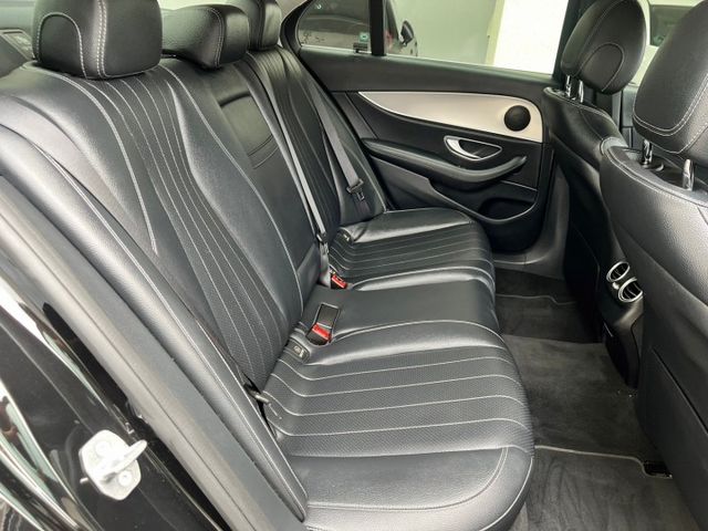 E-CLASS W213  第10張相片