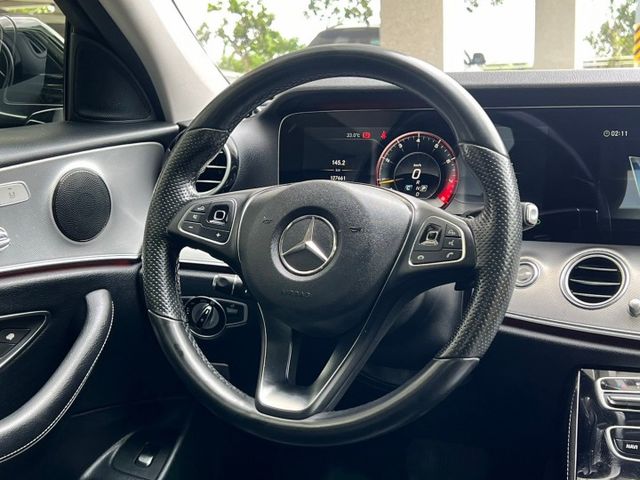 E-CLASS W213  第13張相片